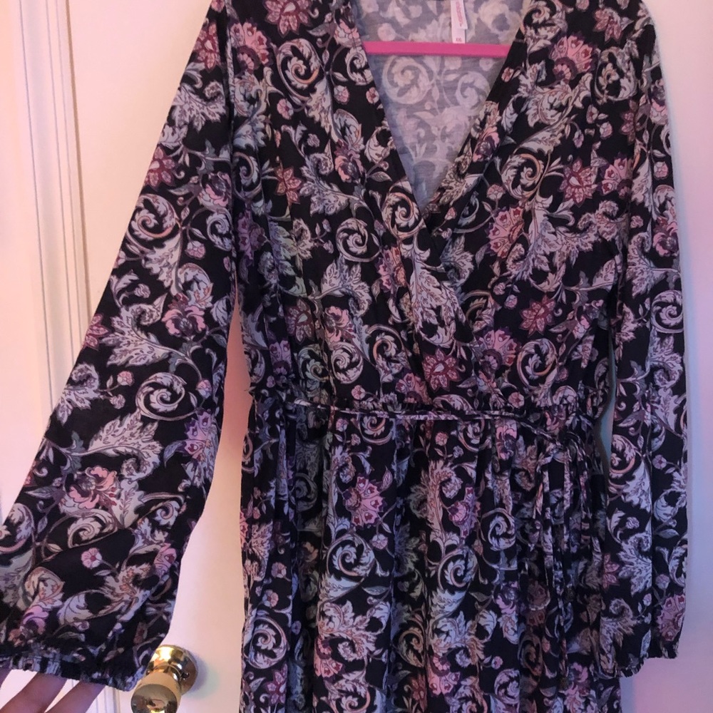 Long sleeved dress NWOT